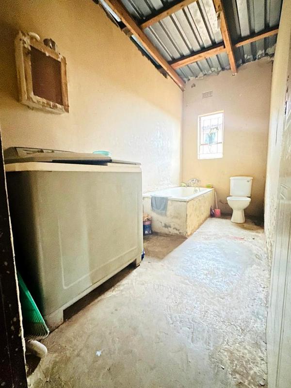 3 Bedroom Property for Sale in Simunye Gauteng