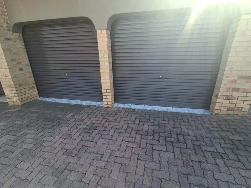 3 Bedroom Property for Sale in New Redruth Gauteng