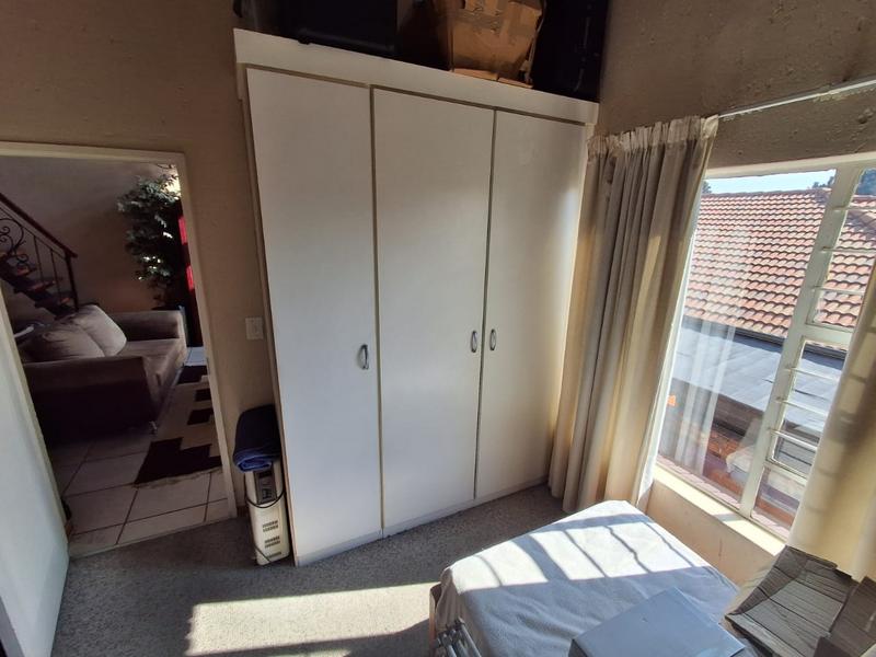 2 Bedroom Property for Sale in New Redruth Gauteng