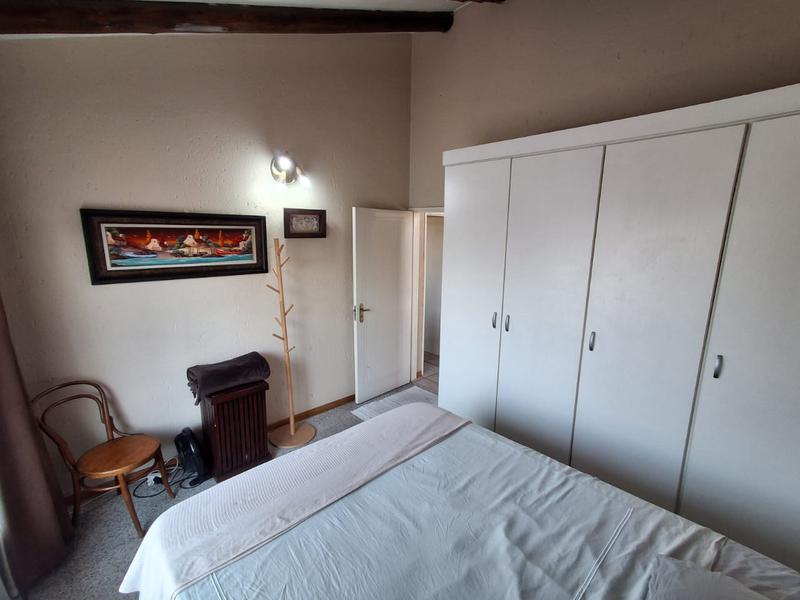 2 Bedroom Property for Sale in New Redruth Gauteng