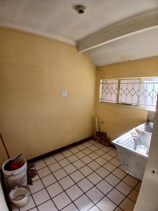 5 Bedroom Property for Sale in Brakpan Central Gauteng