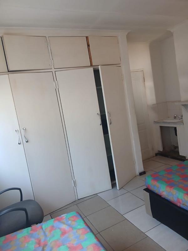 5 Bedroom Property for Sale in Brakpan Central Gauteng