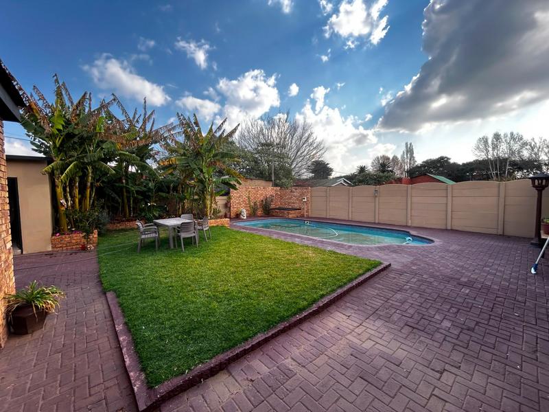 4 Bedroom Property for Sale in Brenthurst Gauteng