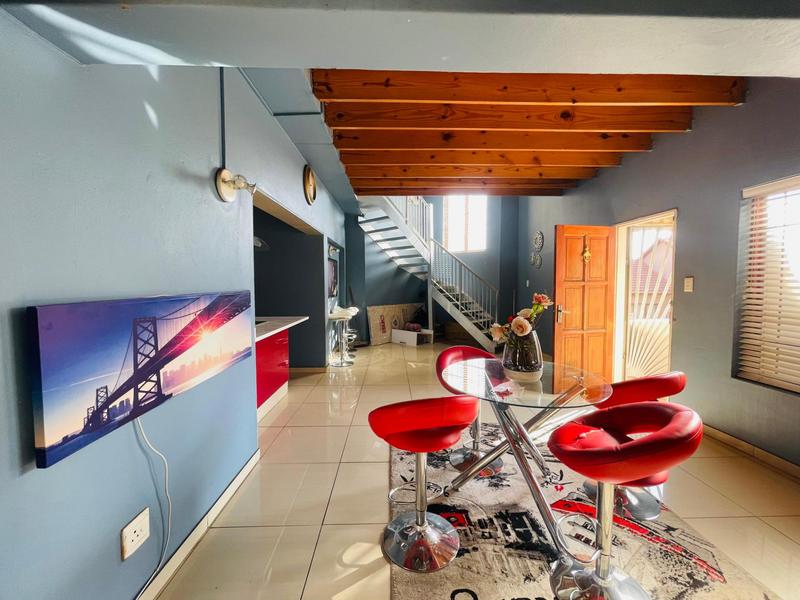 2 Bedroom Property for Sale in Mondeor Gauteng