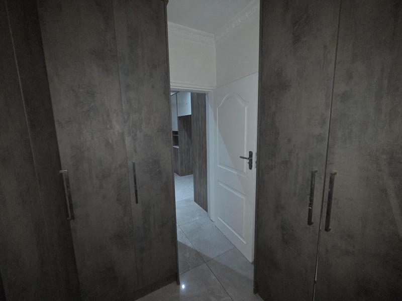To Let 5 Bedroom Property for Rent in Erasmia Gauteng