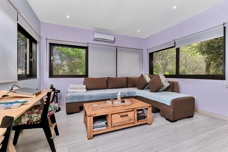 2 Bedroom Property for Sale in Benmore Gardens Gauteng