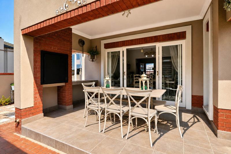 4 Bedroom Property for Sale in Midstream Estate Gauteng