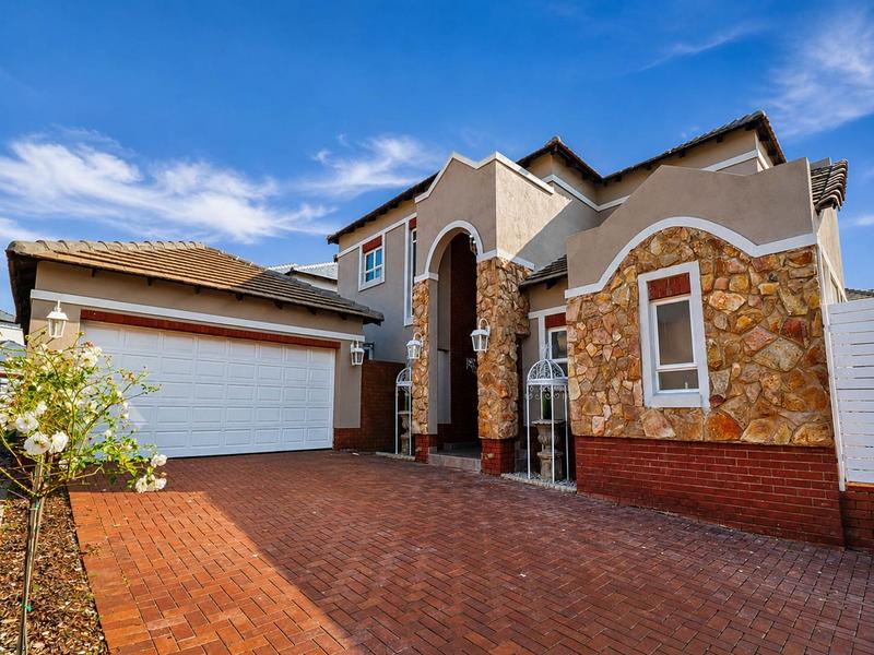 4 Bedroom Property for Sale in Midstream Estate Gauteng