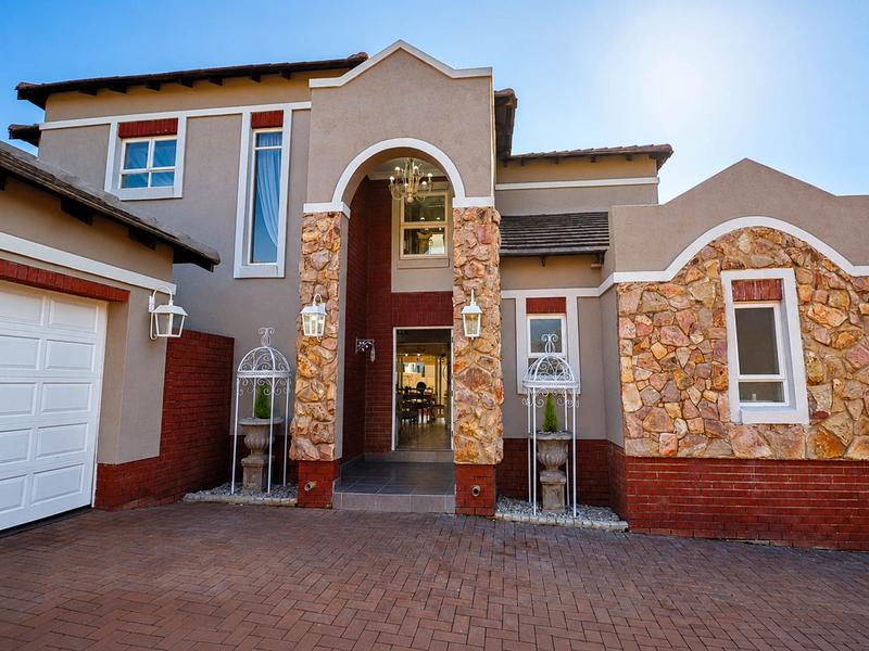 4 Bedroom Property for Sale in Midstream Estate Gauteng