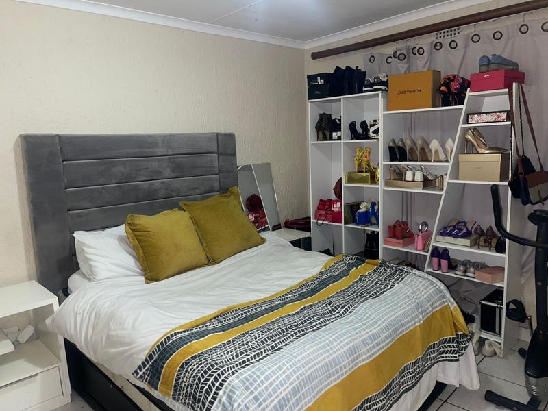 2 Bedroom Property for Sale in Winchester Hills Gauteng