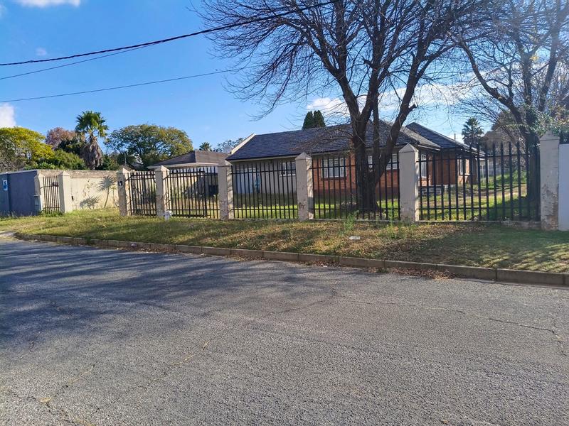 4 Bedroom Property for Sale in Discovery Gauteng