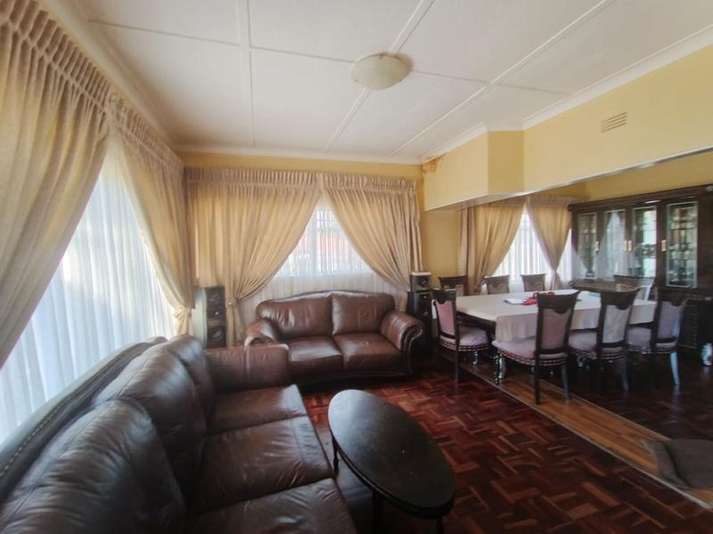 4 Bedroom Property for Sale in Discovery Gauteng