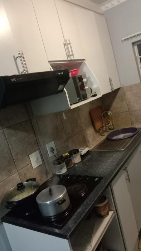 2 Bedroom Property for Sale in Fleurhof Gauteng