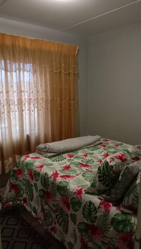 2 Bedroom Property for Sale in Fleurhof Gauteng
