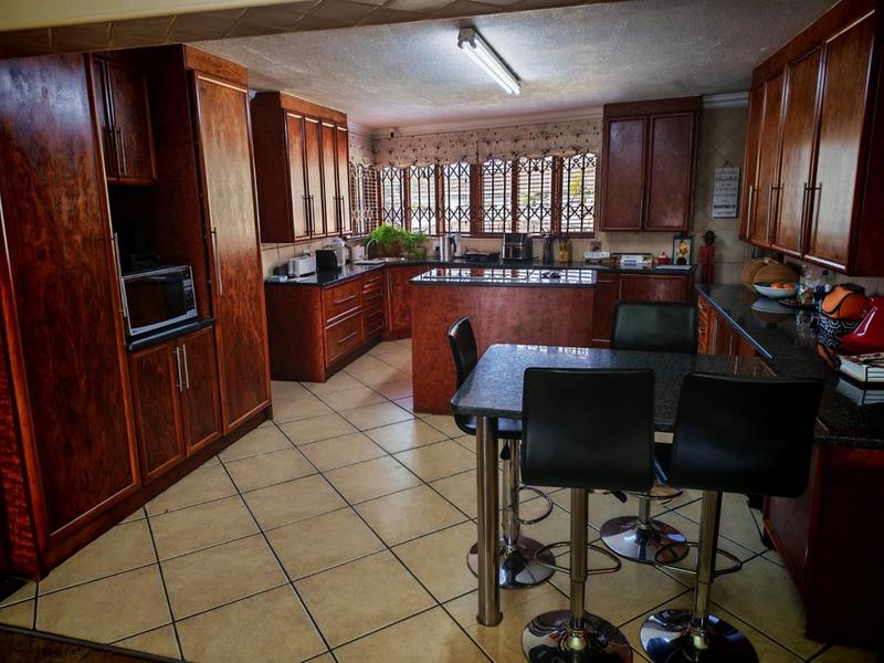 4 Bedroom Property for Sale in Vanderbijlpark SW 5 Gauteng