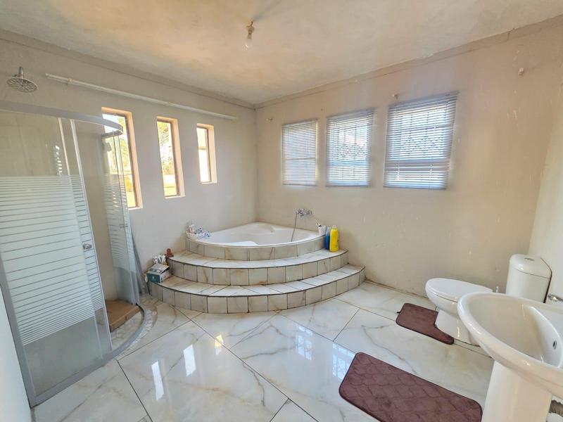 5 Bedroom Property for Sale in Henley on Klip Gauteng