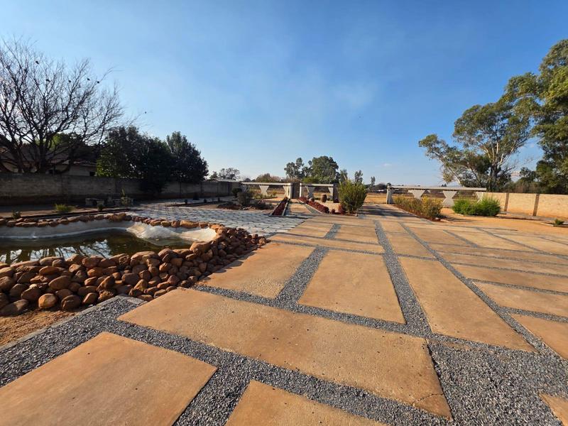5 Bedroom Property for Sale in Henley on Klip Gauteng