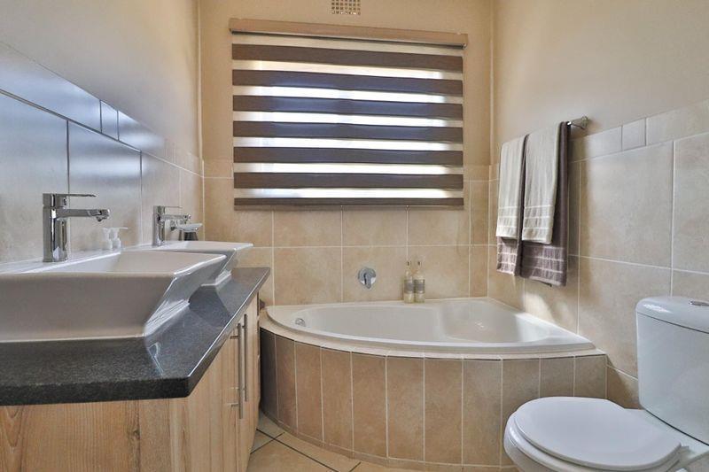 3 Bedroom Property for Sale in Riversdale Gauteng