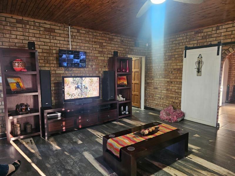 3 Bedroom Property for Sale in Flora Gardens Gauteng