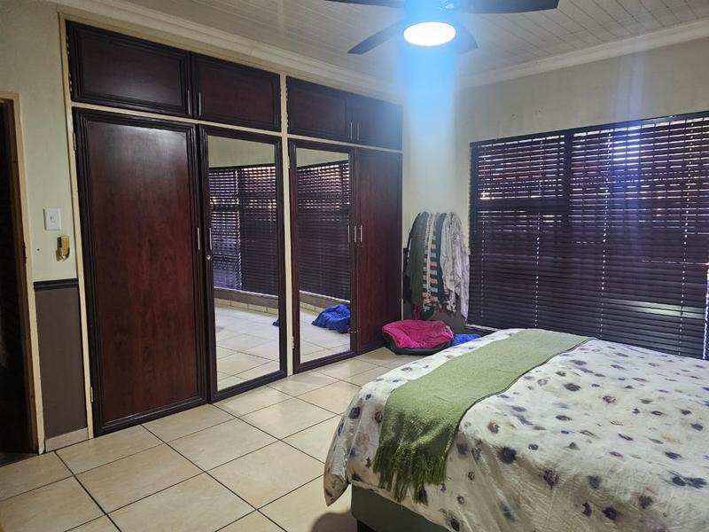 3 Bedroom Property for Sale in Flora Gardens Gauteng