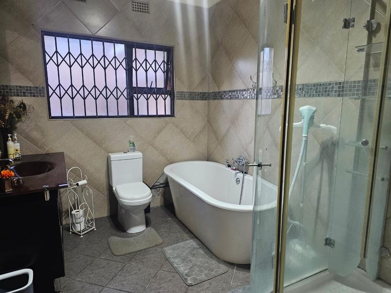 3 Bedroom Property for Sale in Flora Gardens Gauteng