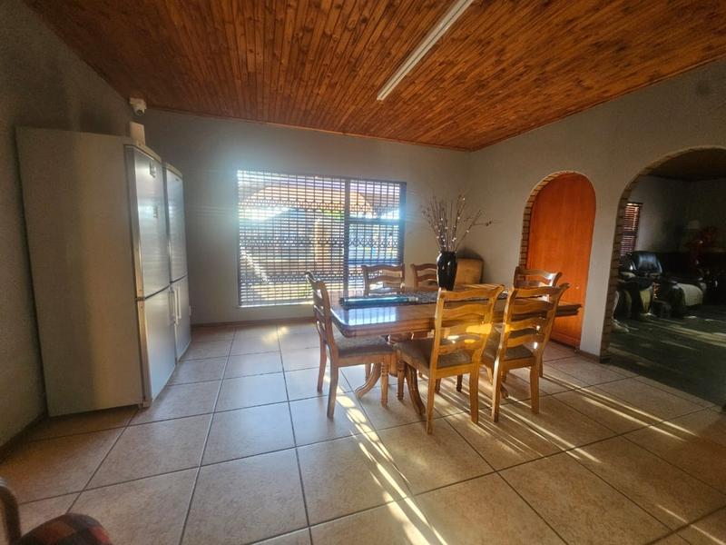 3 Bedroom Property for Sale in Flora Gardens Gauteng