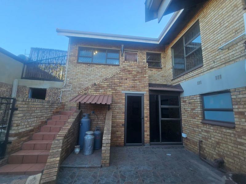3 Bedroom Property for Sale in Flora Gardens Gauteng
