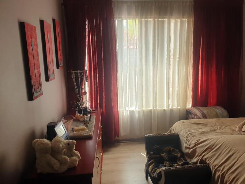 3 Bedroom Property for Sale in Flora Gardens Gauteng