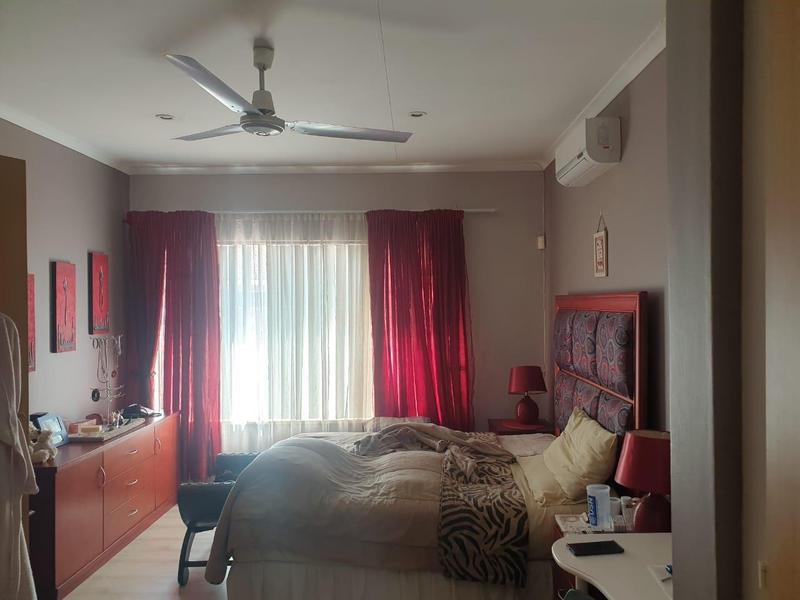 3 Bedroom Property for Sale in Flora Gardens Gauteng