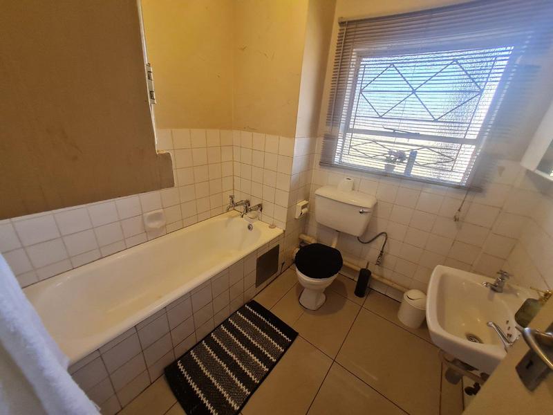 2 Bedroom Property for Sale in Vanderbijlpark CE 2 Gauteng