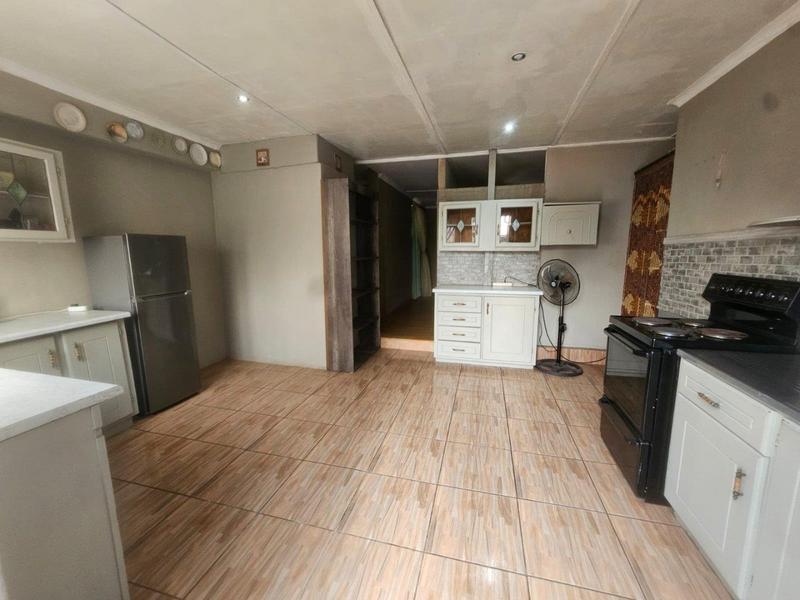 2 Bedroom Property for Sale in Vanderbijlpark CW 5 Gauteng