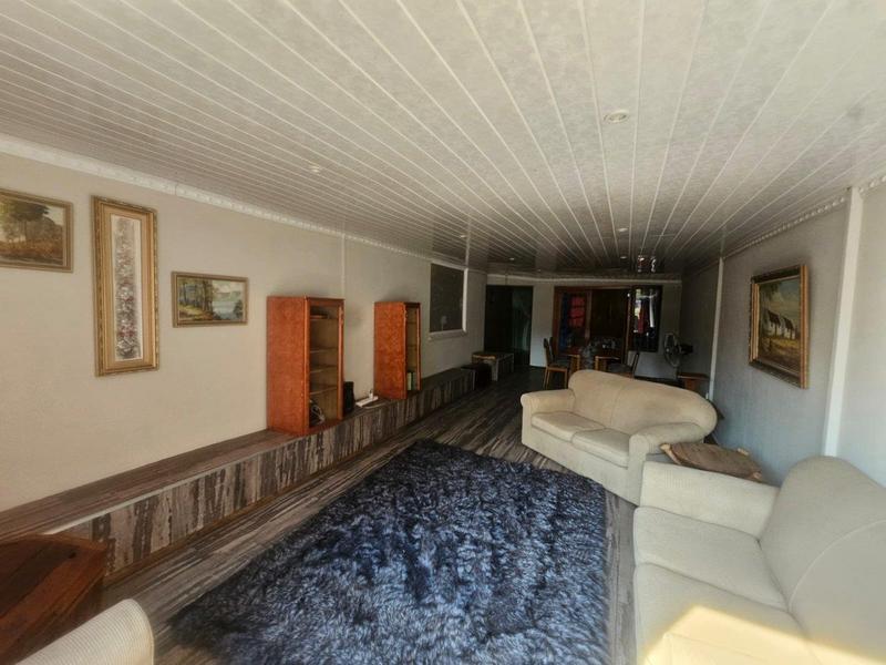 2 Bedroom Property for Sale in Vanderbijlpark CW 5 Gauteng