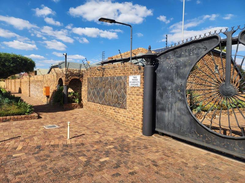 3 Bedroom Property for Sale in Vanderbijlpark SE 3 Gauteng