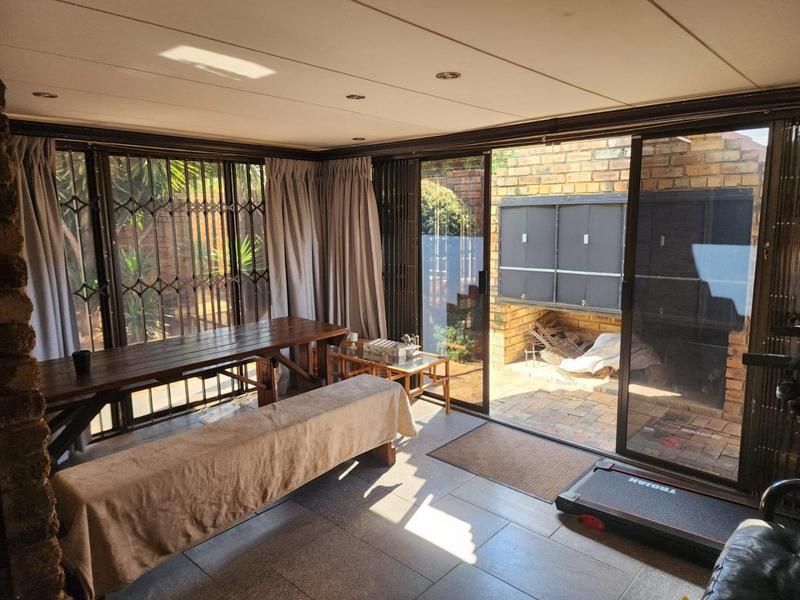 3 Bedroom Property for Sale in Vanderbijlpark SE 3 Gauteng