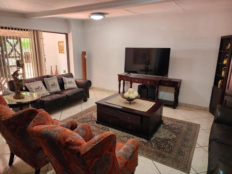 6 Bedroom Property for Sale in Vanderbijlpark SE 3 Gauteng