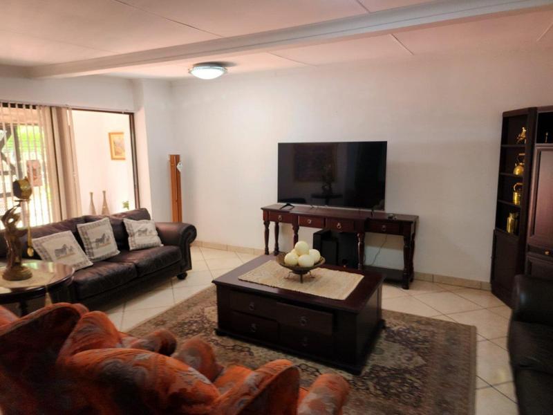 6 Bedroom Property for Sale in Vanderbijlpark SE 3 Gauteng