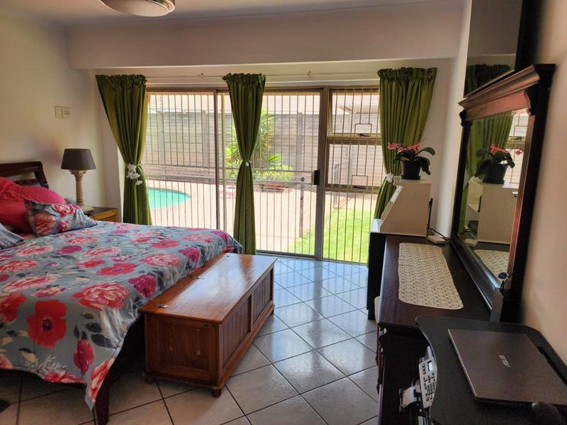 6 Bedroom Property for Sale in Vanderbijlpark SE 3 Gauteng