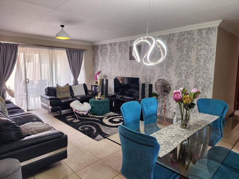 3 Bedroom Property for Sale in Vanderbijlpark SW 5 Gauteng