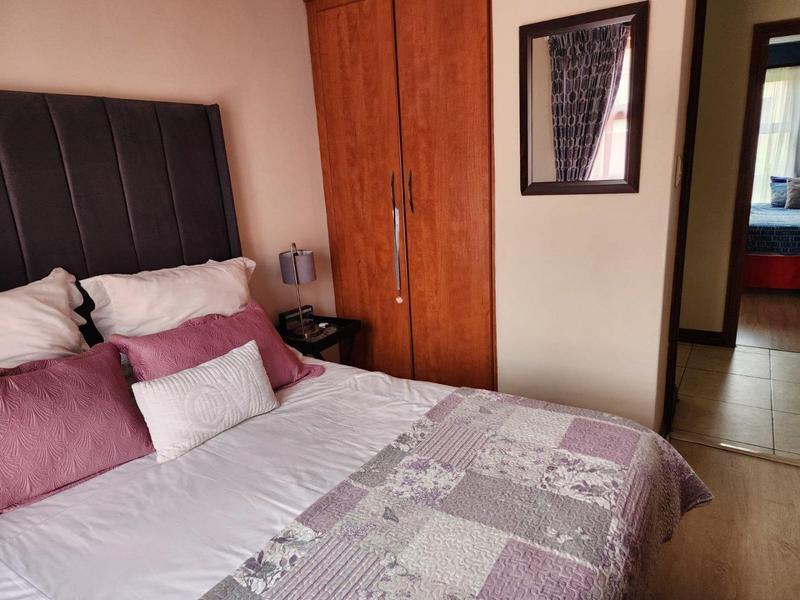 3 Bedroom Property for Sale in Vanderbijlpark SW 5 Gauteng