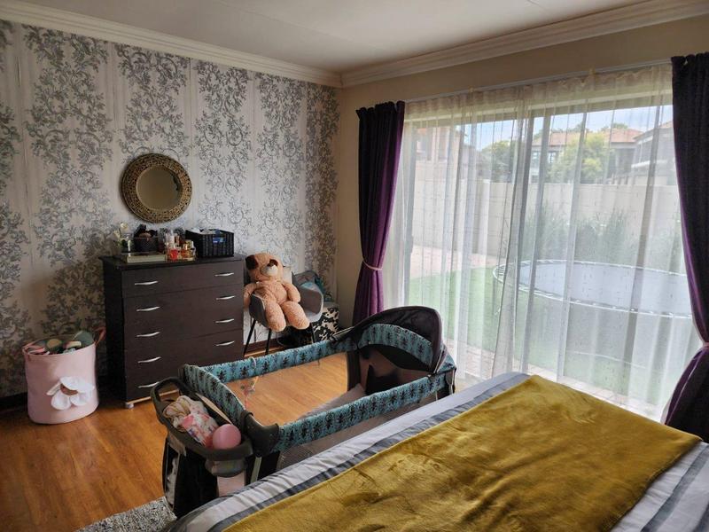 3 Bedroom Property for Sale in Vanderbijlpark SW 5 Gauteng