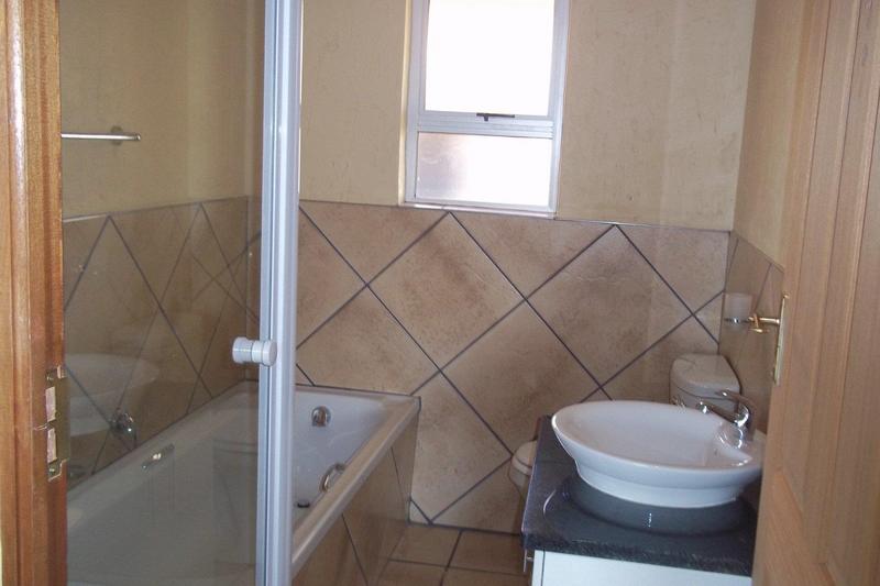 2 Bedroom Property for Sale in Drie Riviere Gauteng