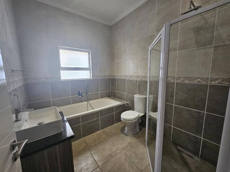 3 Bedroom Property for Sale in Riverspray Lifestyle Estate Gauteng