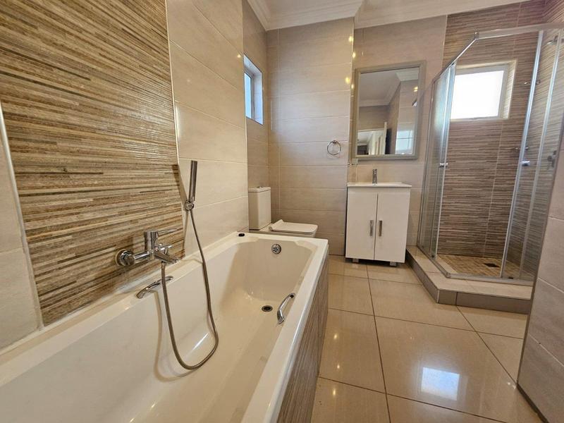 4 Bedroom Property for Sale in Riverspray Lifestyle Estate Gauteng