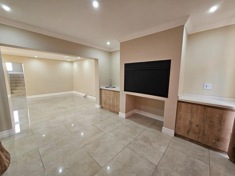 4 Bedroom Property for Sale in Riverspray Lifestyle Estate Gauteng