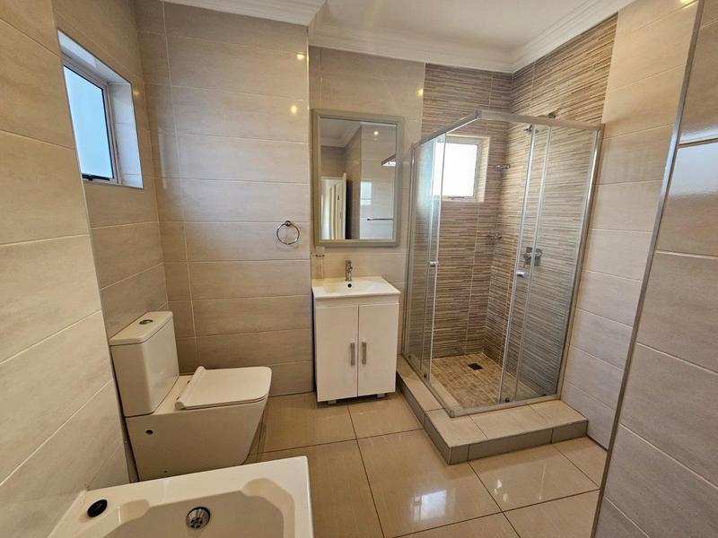 4 Bedroom Property for Sale in Riverspray Lifestyle Estate Gauteng