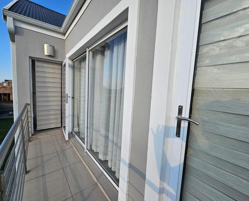 4 Bedroom Property for Sale in Riverspray Lifestyle Estate Gauteng