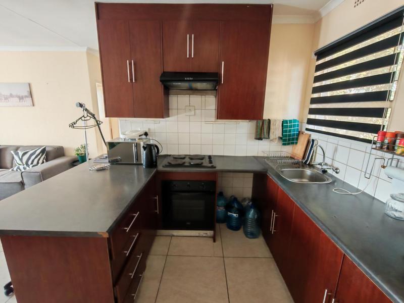2 Bedroom Property for Sale in Vorna Valley Gauteng