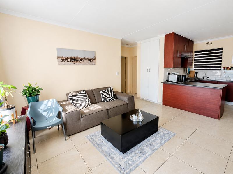 2 Bedroom Property for Sale in Vorna Valley Gauteng
