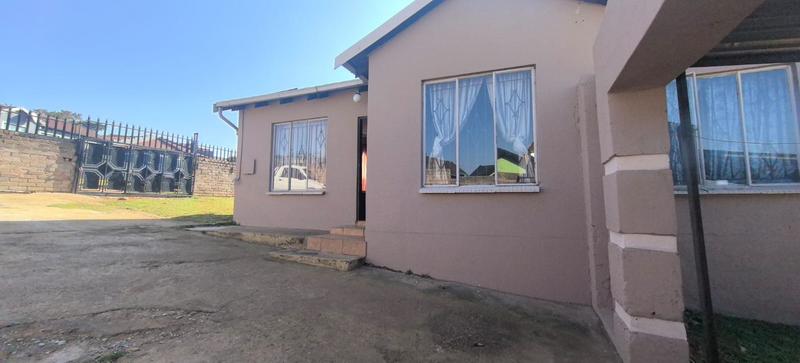 3 Bedroom Property for Sale in Groblerpark Gauteng