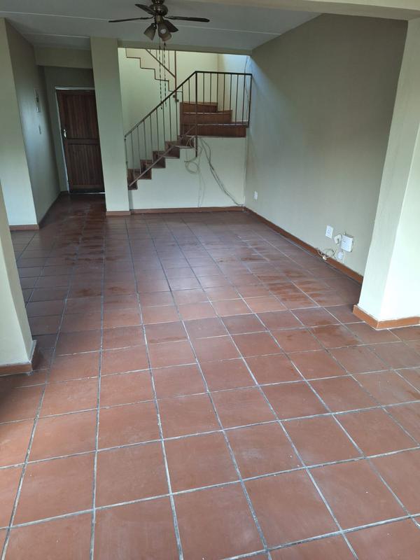 To Let 3 Bedroom Property for Rent in Van Riebeeck Park Gauteng